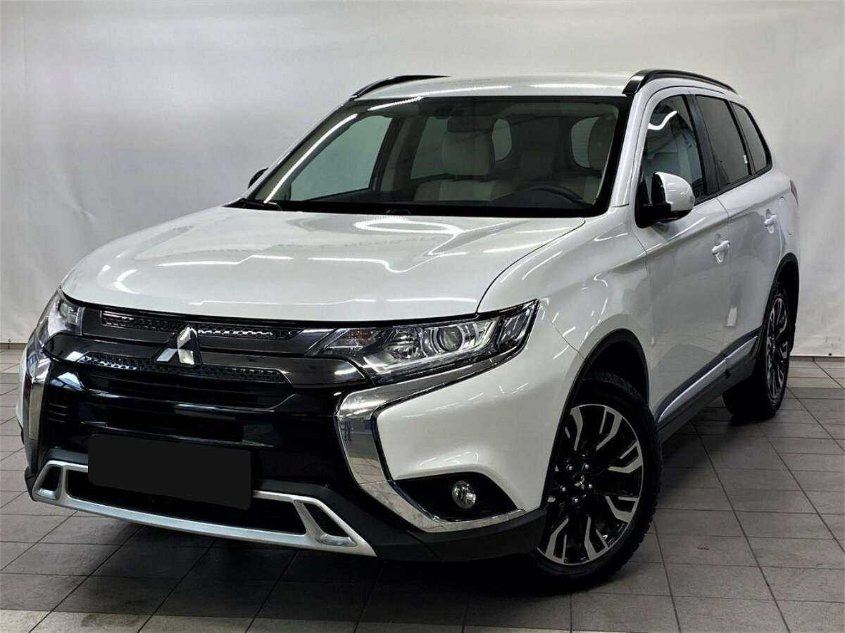Купить Mitsubishi Outlander, 2021, 33 584 км, фото №1