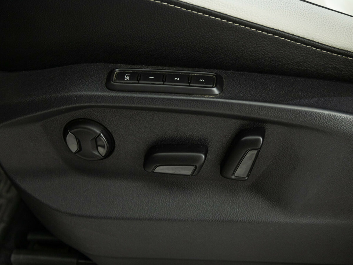 Купить Volkswagen Tiguan II, 2017, 235 698 км, фото №14