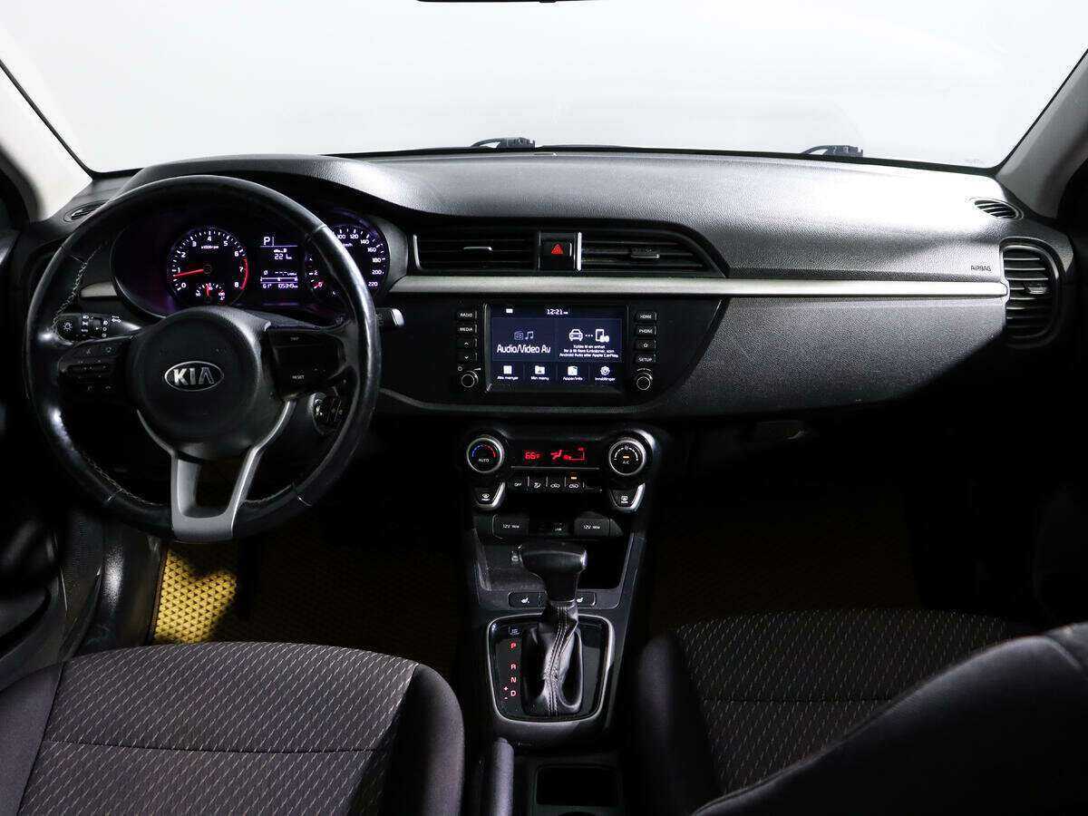 Купить Kia Rio X-Line, 2018, 105 349 км, фото №11