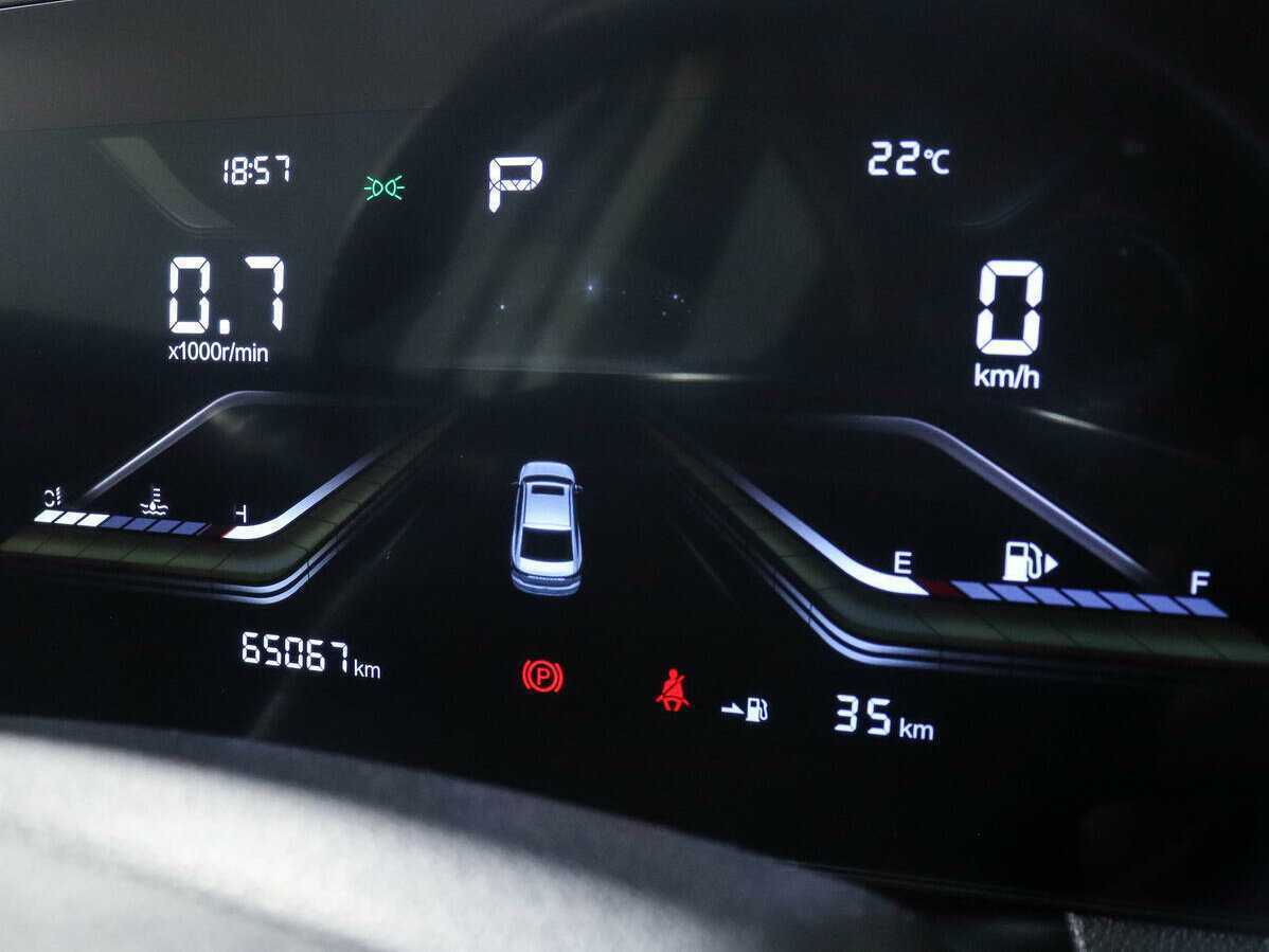 Купить FAW Bestune B70, 2023, 64 000 км, фото №10