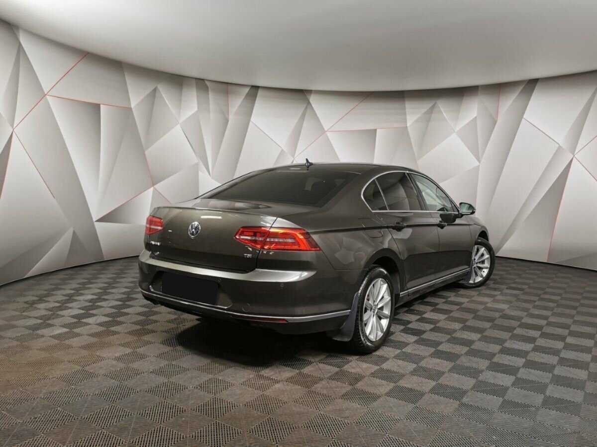 Купить Volkswagen Passat, 2018, 110 898 км, фото №2