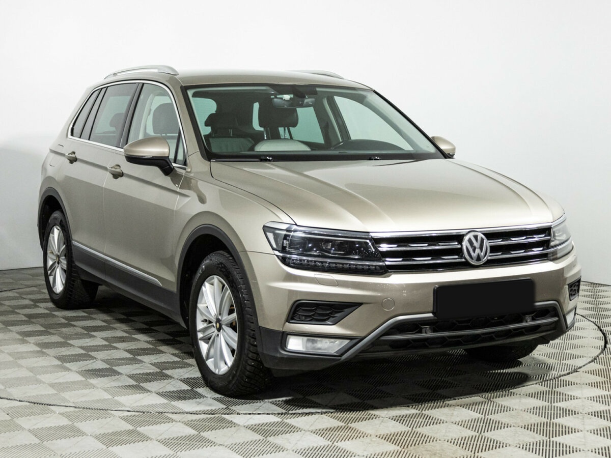 Купить Volkswagen Tiguan II, 2017, 235 698 км, фото №3
