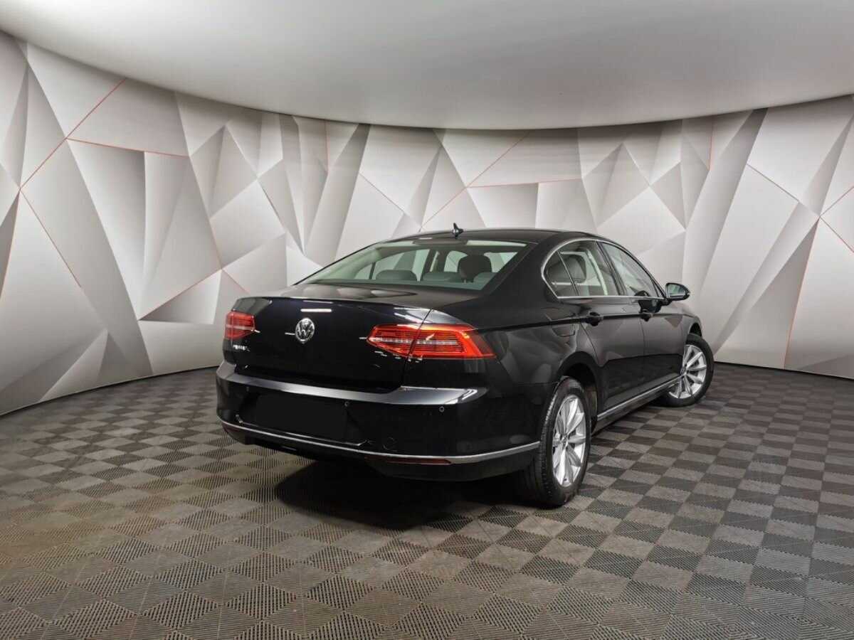 Купить Volkswagen Passat, 2019, 74 175 км, фото №2