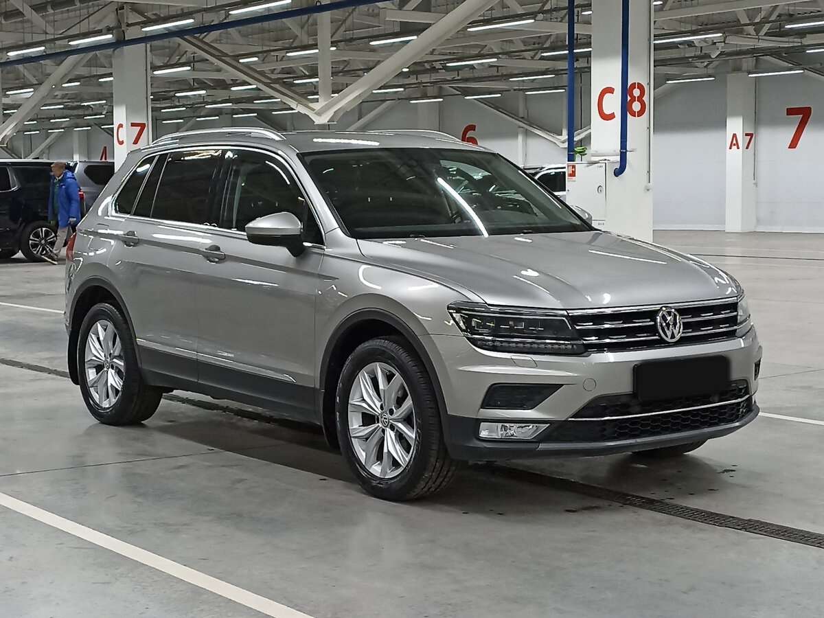 Купить Volkswagen Tiguan, 2017, 94 001 км, фото №3