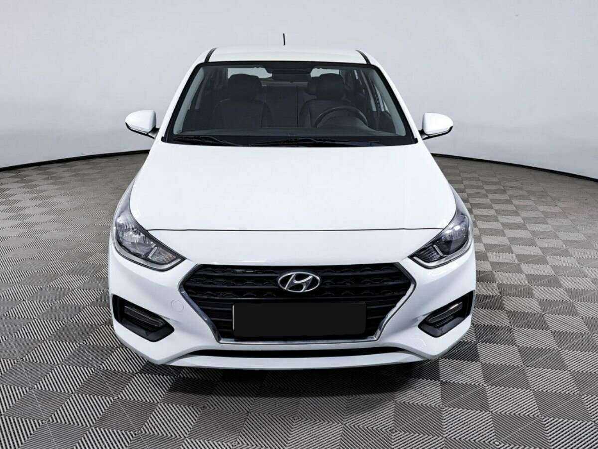 Купить Hyundai Solaris, 2018, 24 950 км, фото №2