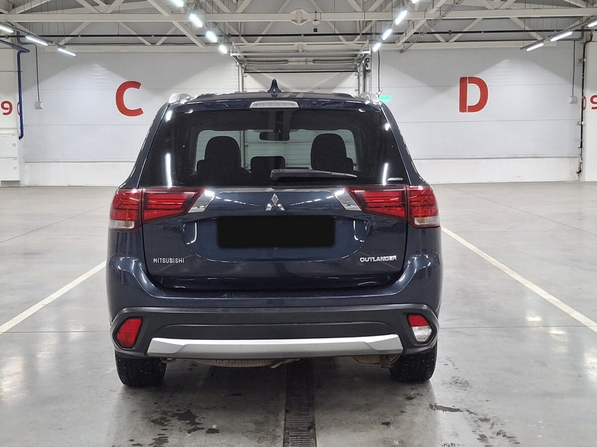Купить Mitsubishi Outlander III Рестайлинг 2, 2017, 165 032 км, фото №6