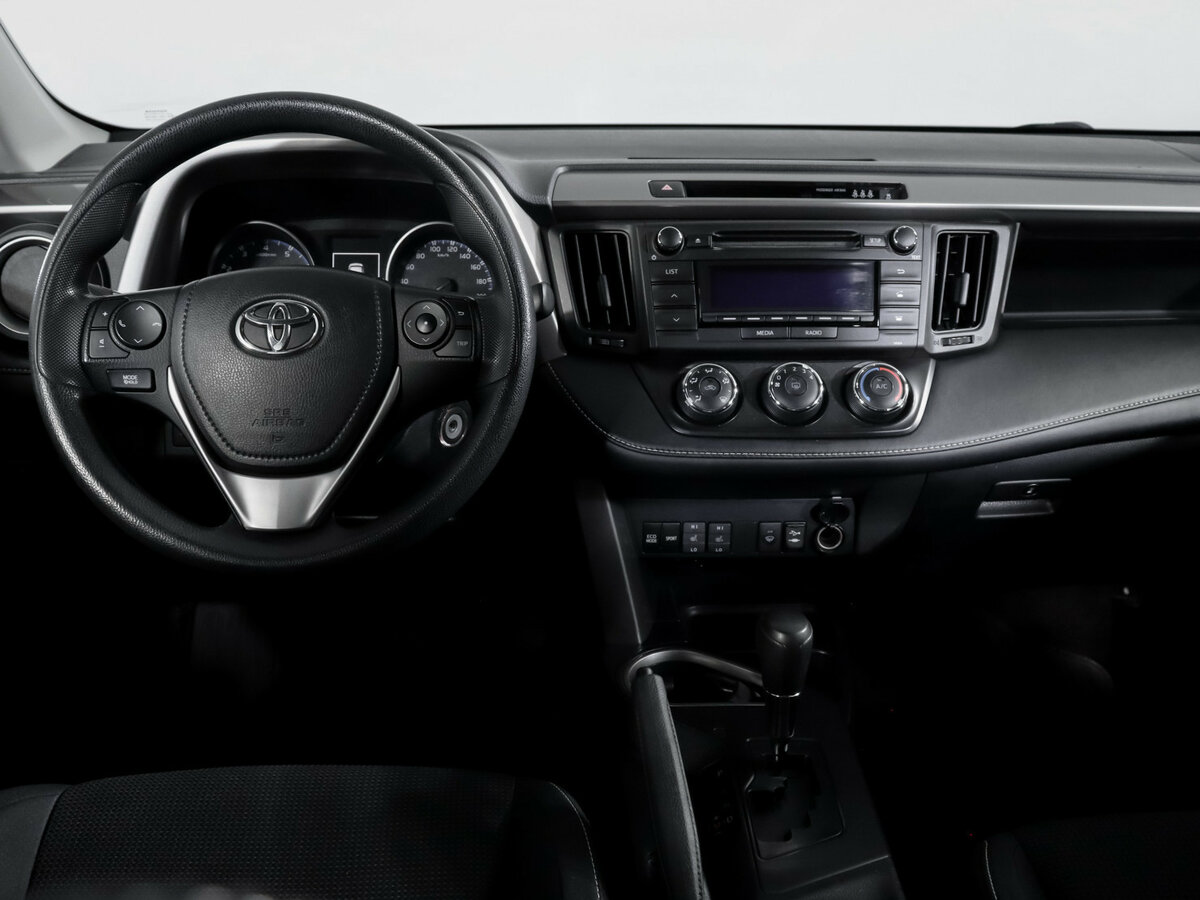 Купить Toyota RAV4 IV (XA40) Рестайлинг, 2017, 176 402 км, фото №12