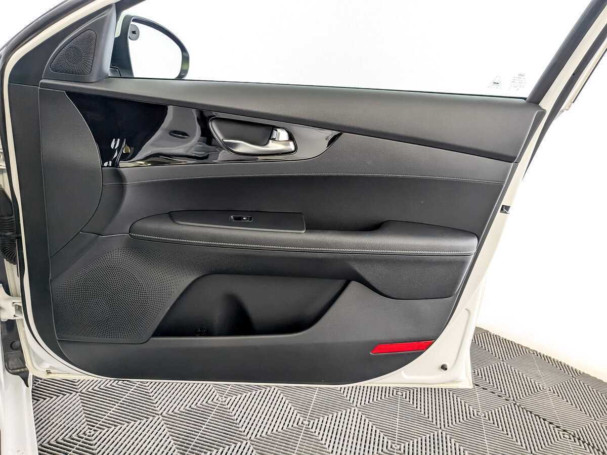 Купить Kia Cerato, 2020, 38 823 км, фото №24