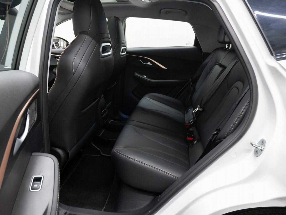 Купить Omoda C5, 2023, 4 225 км, фото №10