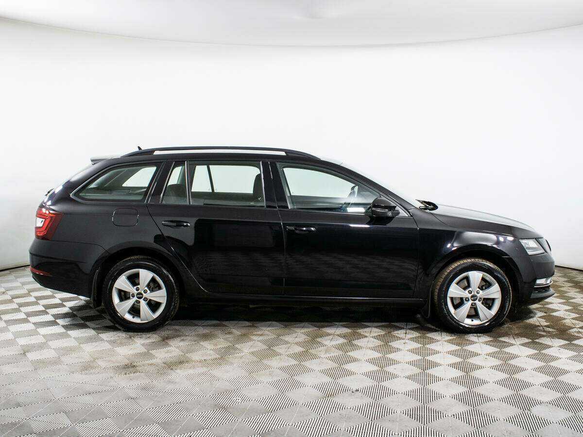 Купить Skoda Octavia, 2018, 98 324 км, фото №4