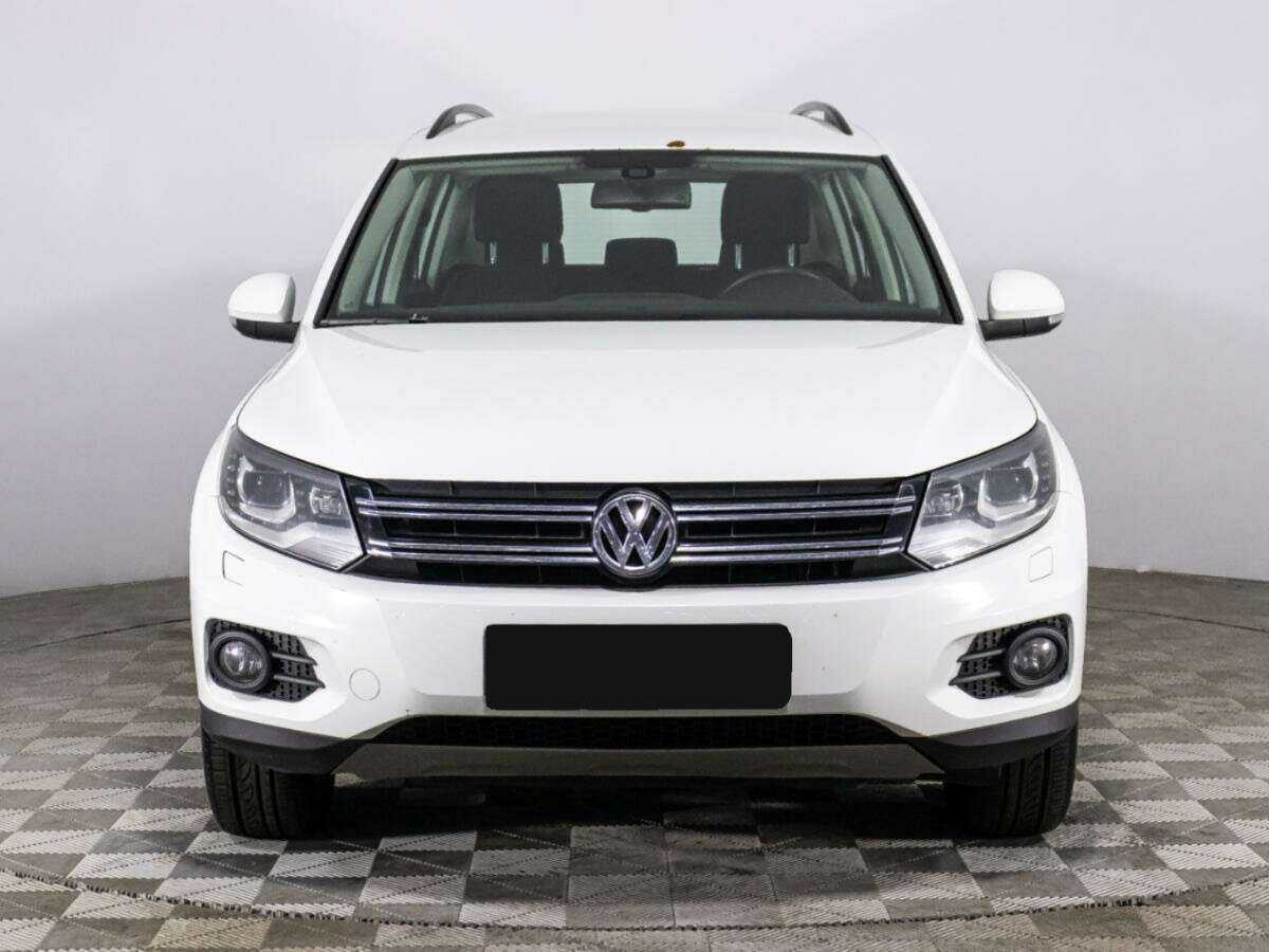 Купить Volkswagen Tiguan, 2015, 119 633 км, фото №2