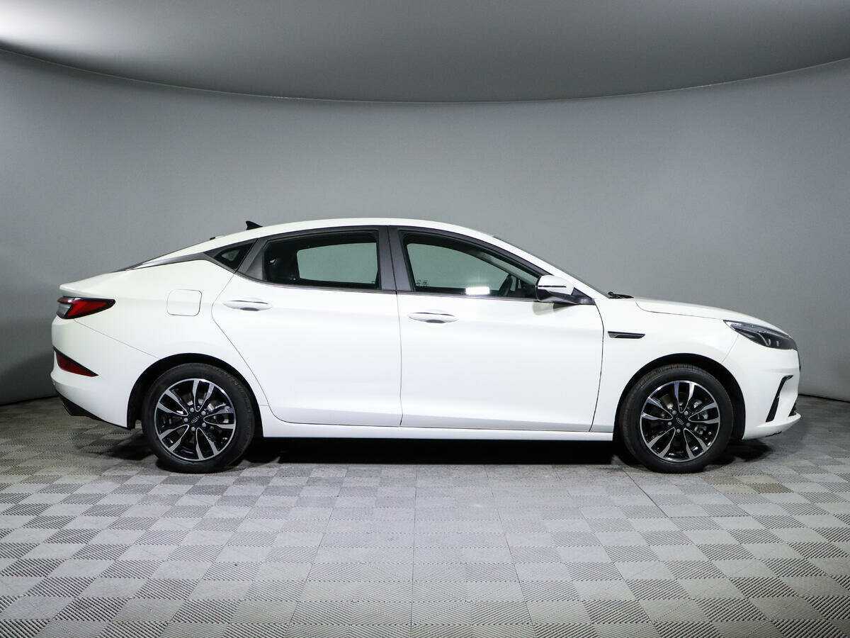 Купить JAC J7, 2023, 22 660 км, фото №4