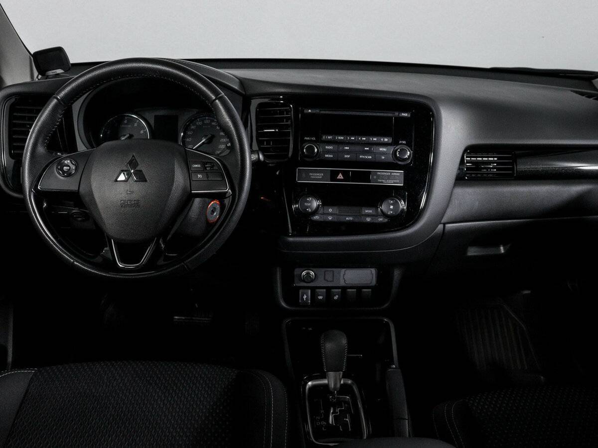 Купить Mitsubishi Outlander, 2019, 44 800 км, фото №12
