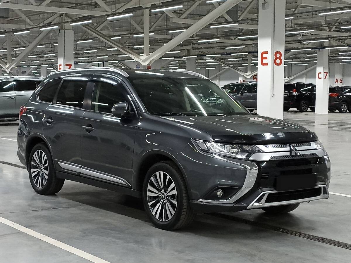 Купить Mitsubishi Outlander, 2020, 114 252 км, фото №3