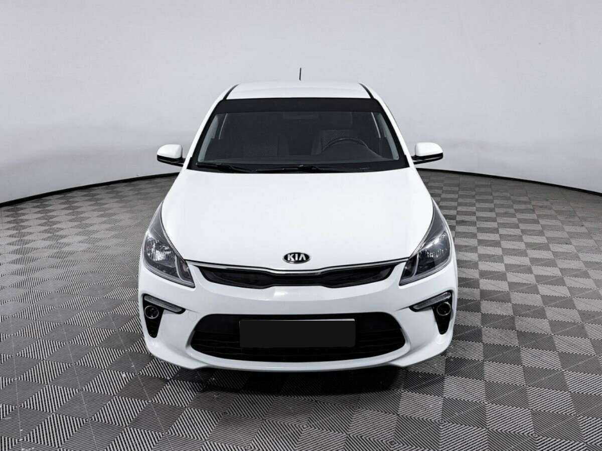 Купить Kia Rio, 2017, 41 636 км, фото №2
