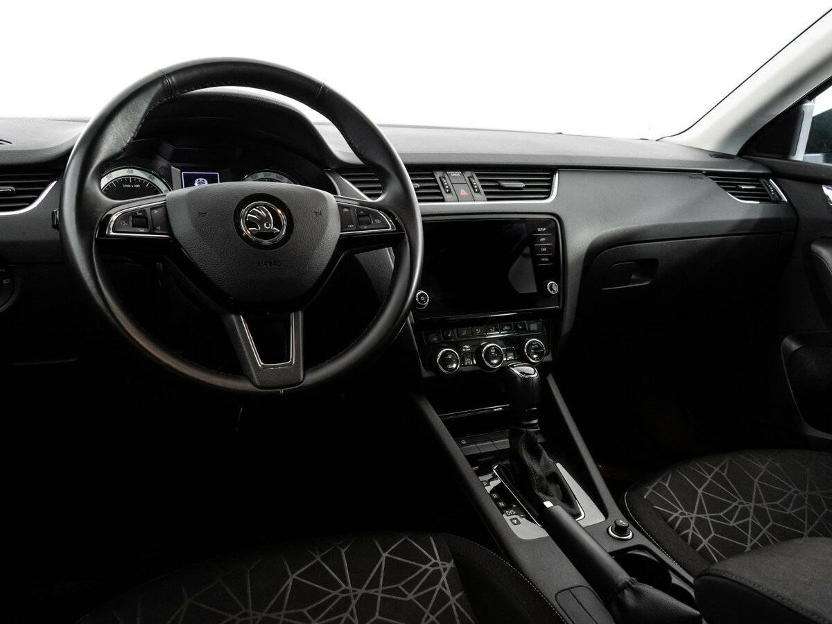Купить Skoda Octavia, 2020, 133 526 км, фото №9