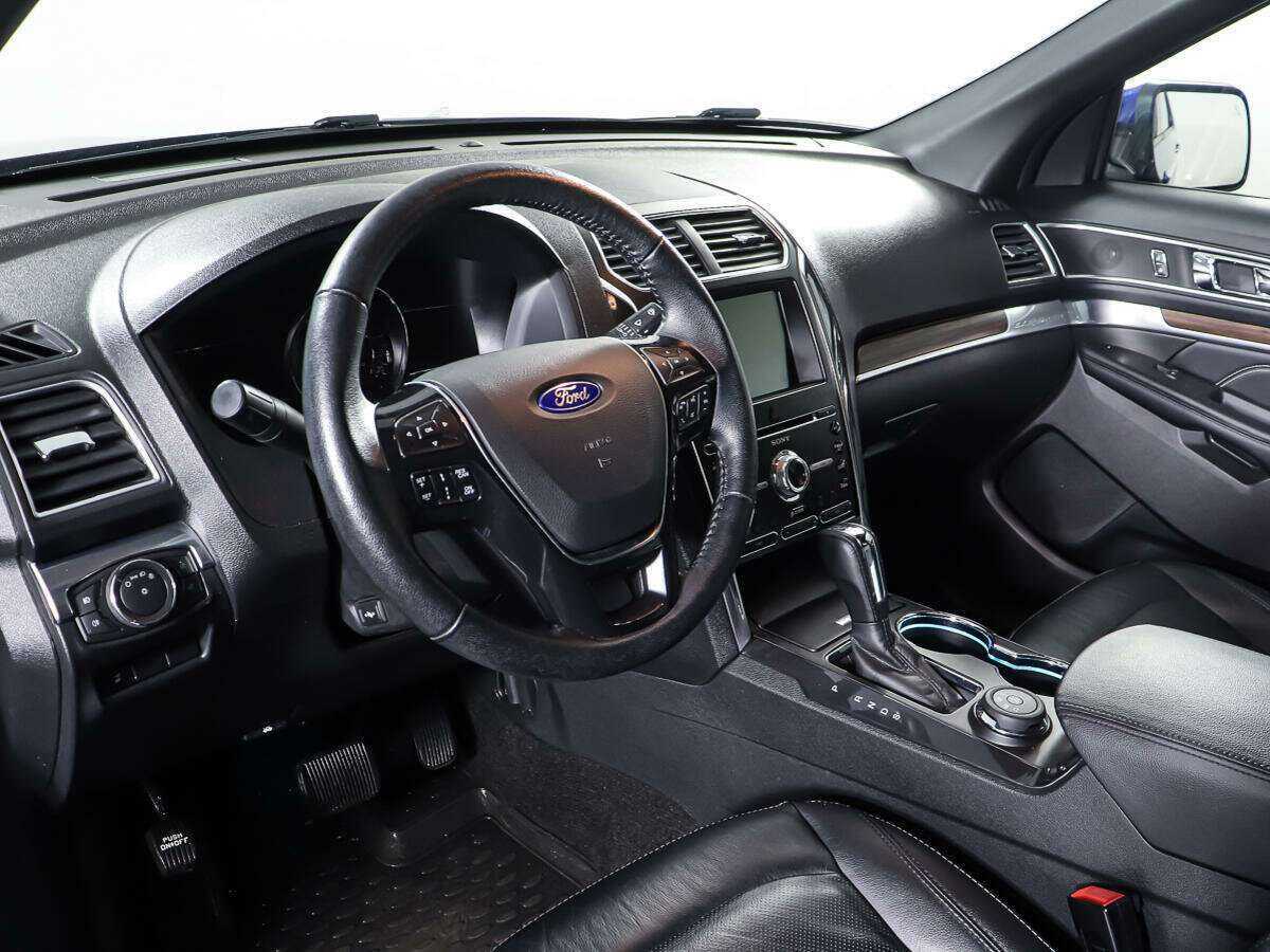 Купить Ford Explorer, 2017, 38 641 км, фото №15