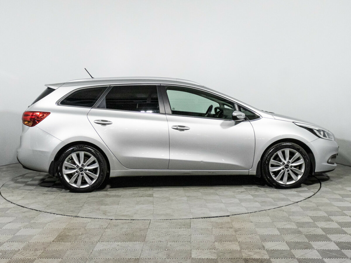 Купить Kia Ceed II, 2015, 161 828 км, фото №4