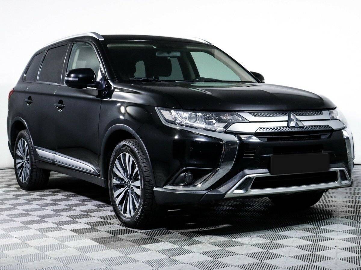 Купить Mitsubishi Outlander, 2019, 68 000 км, фото №3