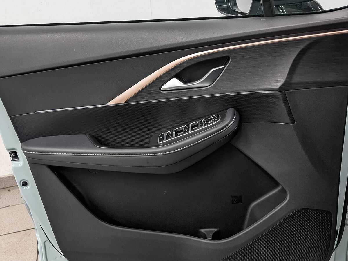 Купить Omoda C5, 2023, 11 000 км, фото №17