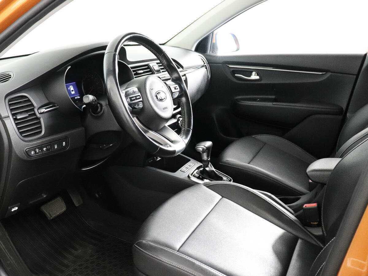 Купить Kia Rio, 2017, 61 800 км, фото №8