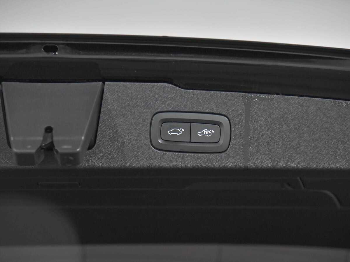 Купить Volvo V60, 2020, 150 775 км, фото №18