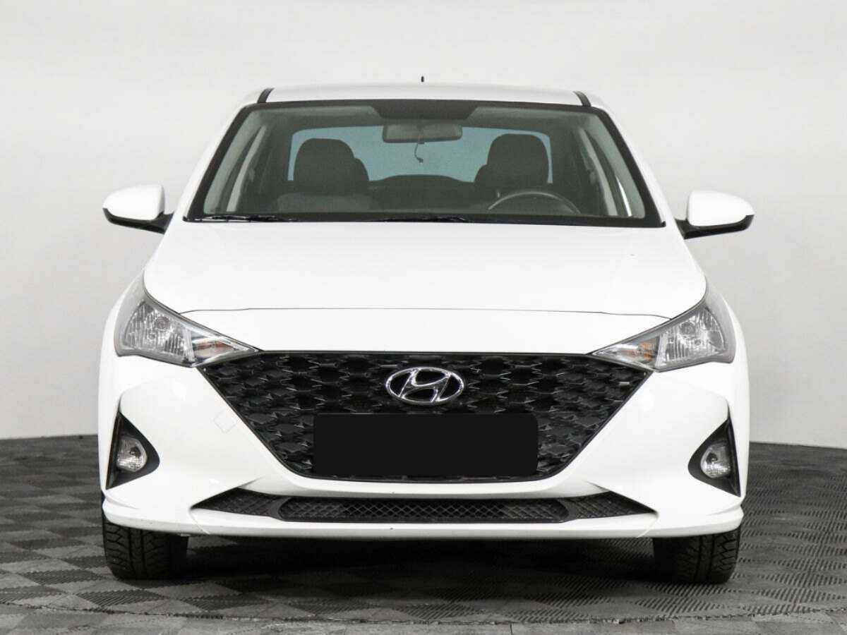 Купить Hyundai Solaris, 2021, 44 701 км, фото №2