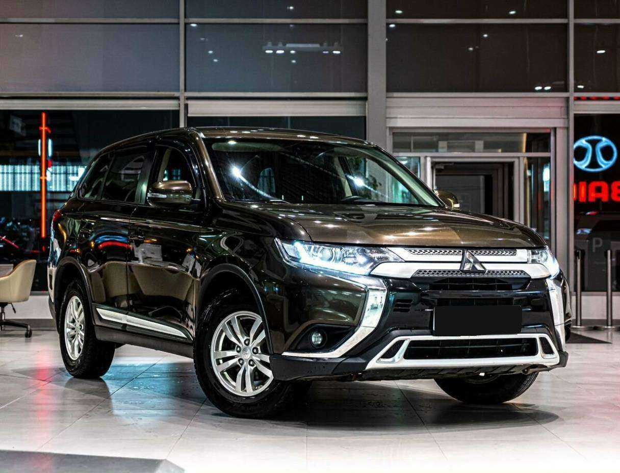 Купить Mitsubishi Outlander, 2018, 98 200 км, фото №2