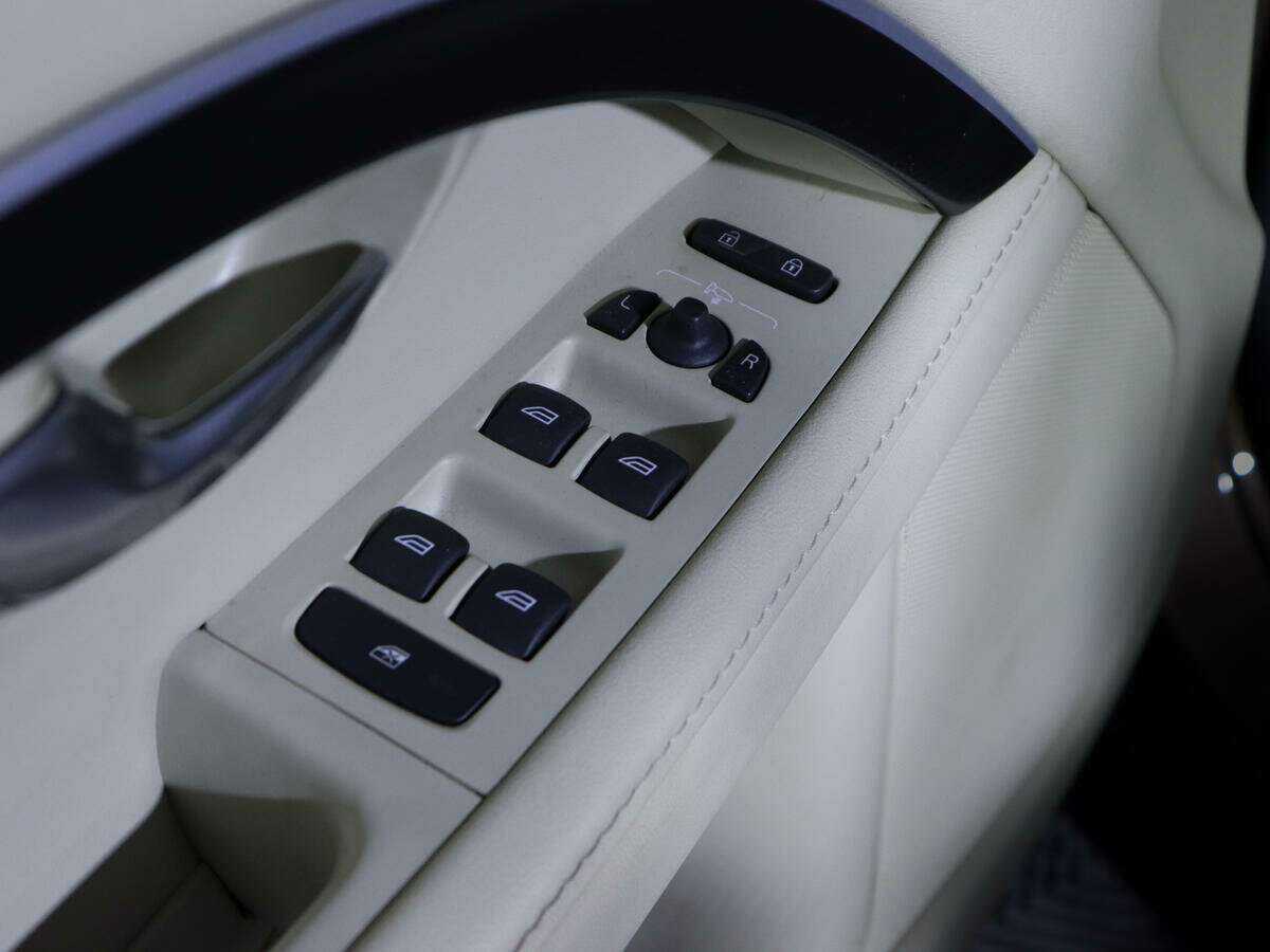 Купить Volvo XC70, 2012, 90 728 км, фото №13