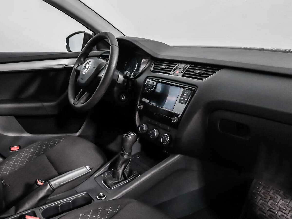 Купить Skoda Octavia, 2017, 125 678 км, фото №11