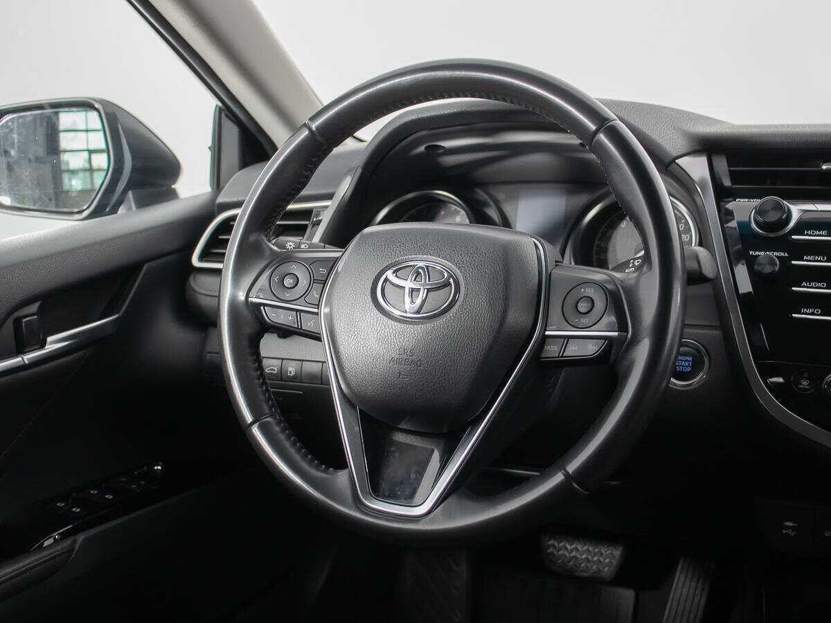 Купить Toyota Camry, 2018, 59 622 км, фото №19