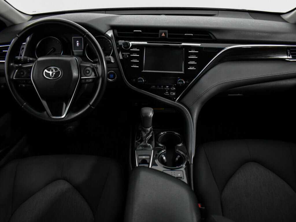 Купить Toyota Camry, 2018, 165 958 км, фото №12