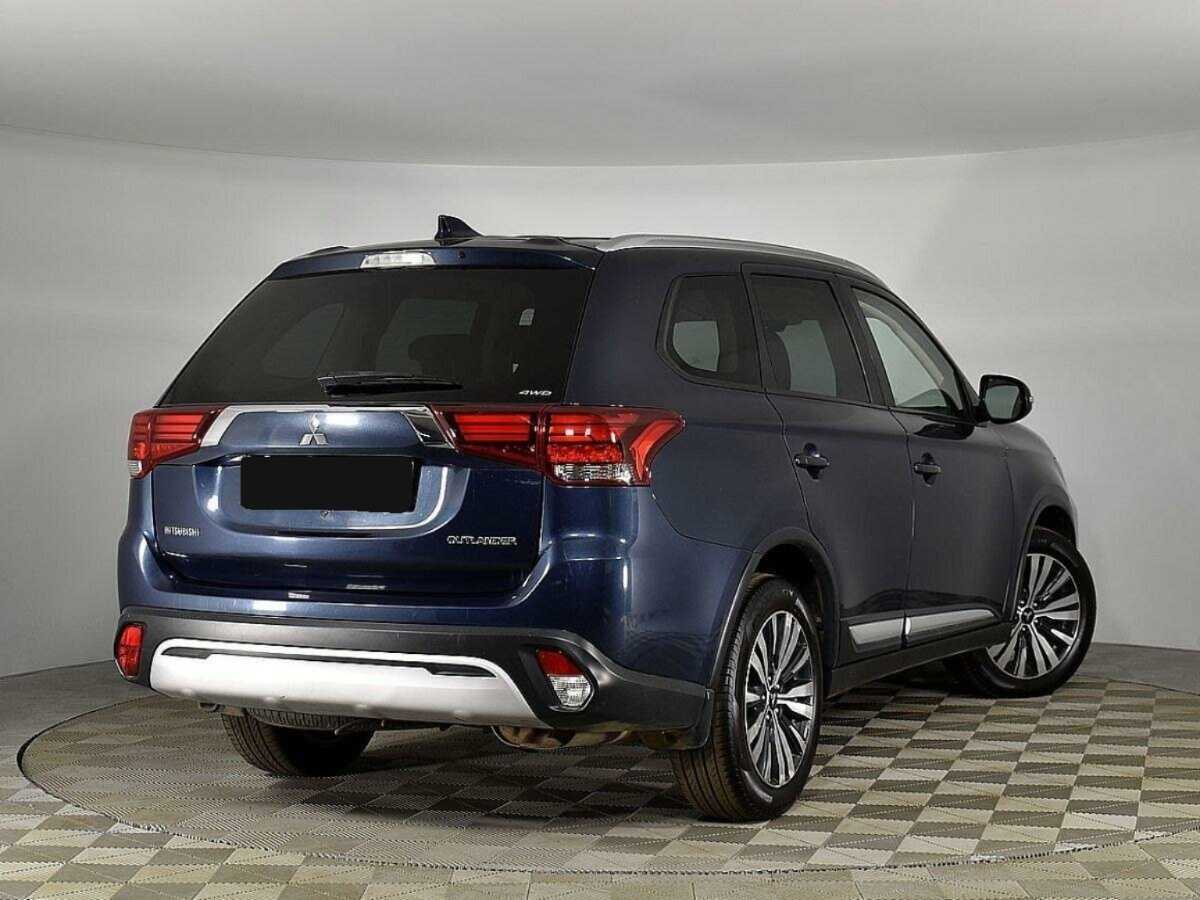 Купить Mitsubishi Outlander, 2018, 150 979 км, фото №2