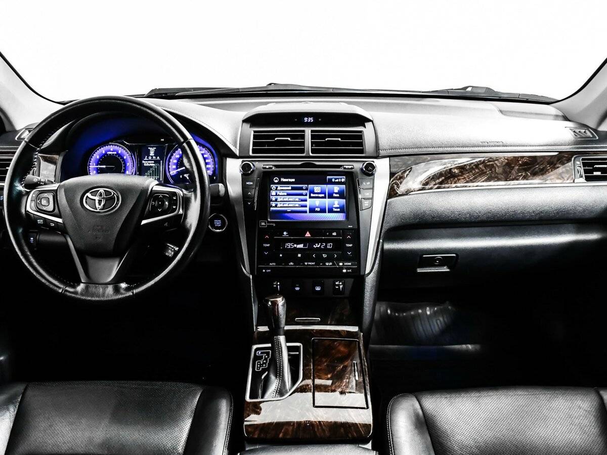 Купить Toyota Camry VII (XV50) Рестайлинг, 2016, 109 000 км, фото №9