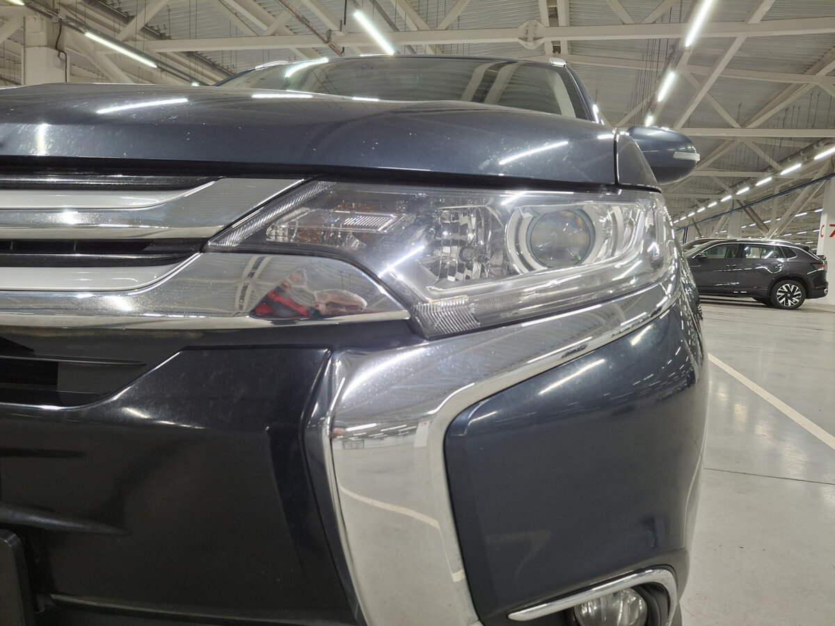 Купить Mitsubishi Outlander III Рестайлинг 2, 2017, 165 032 км, фото №16
