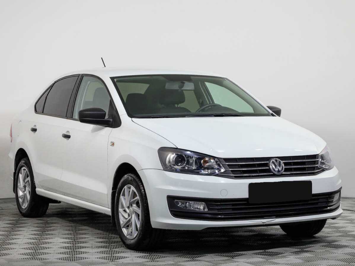 Купить Volkswagen Polo, 2017, 141 114 км, фото №2