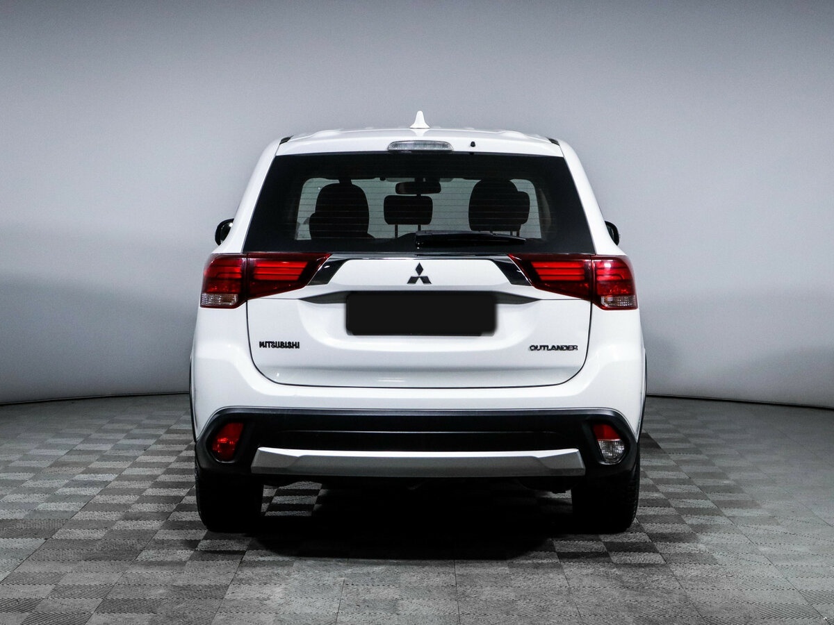 Купить Mitsubishi Outlander III Рестайлинг 2, 2018, 189 281 км, фото №6
