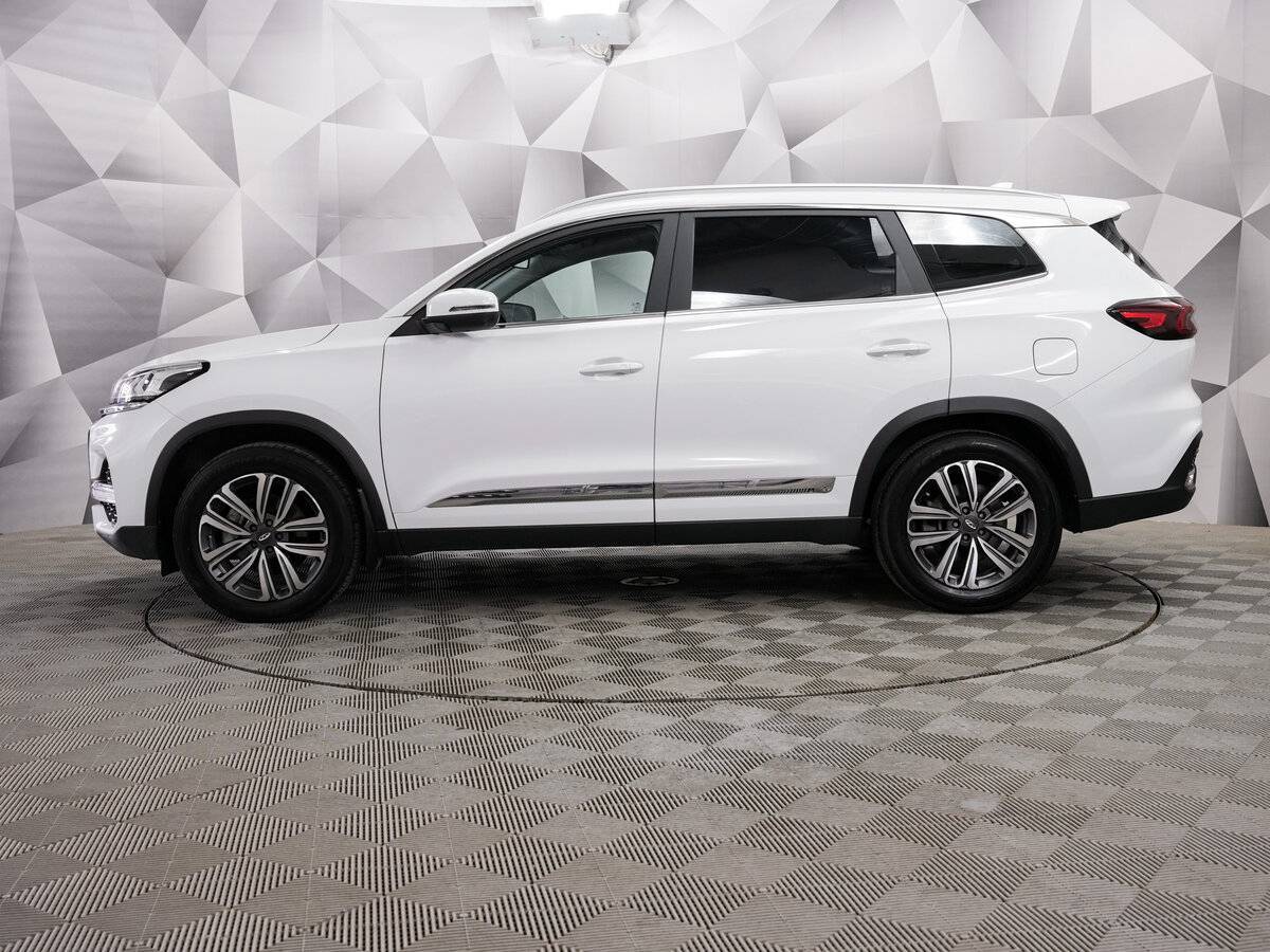 Купить Chery Tiggo 8, 2021, 58 700 км, фото №2