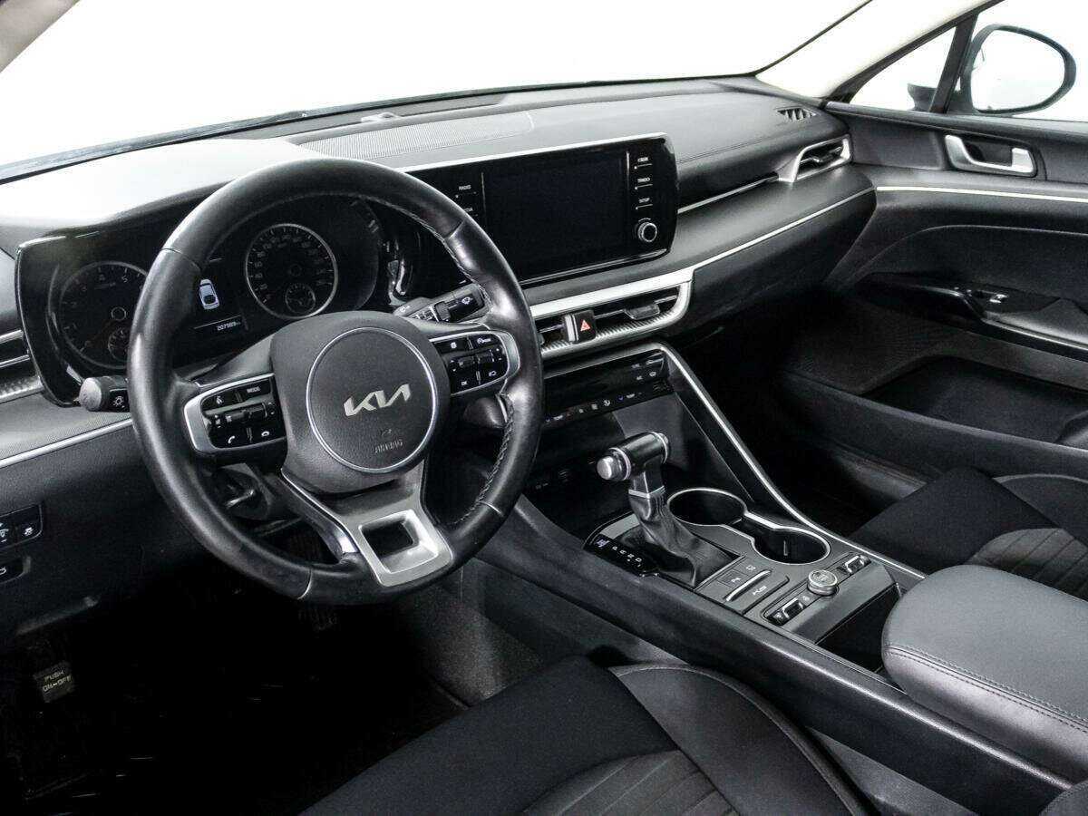 Купить Kia K5, 2021, 207 821 км, фото №9