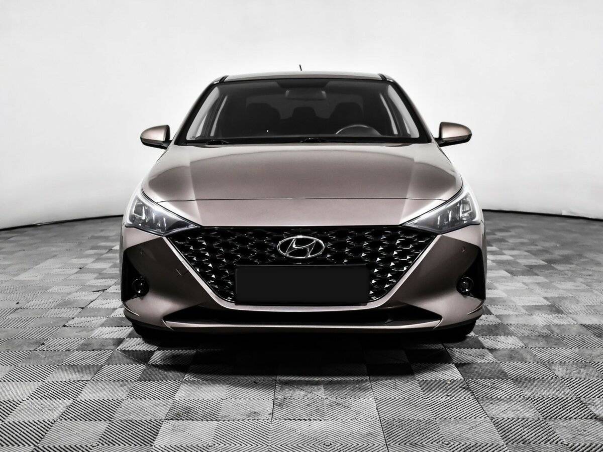 Купить Hyundai Solaris II, 2020, 94 278 км, фото №2