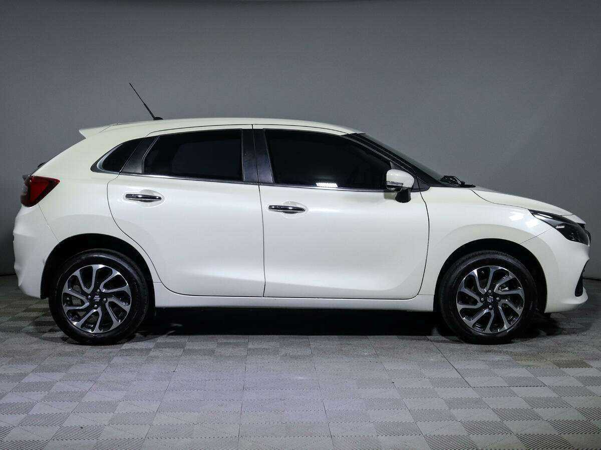 Купить Suzuki Baleno, 2022, 12 916 км, фото №4