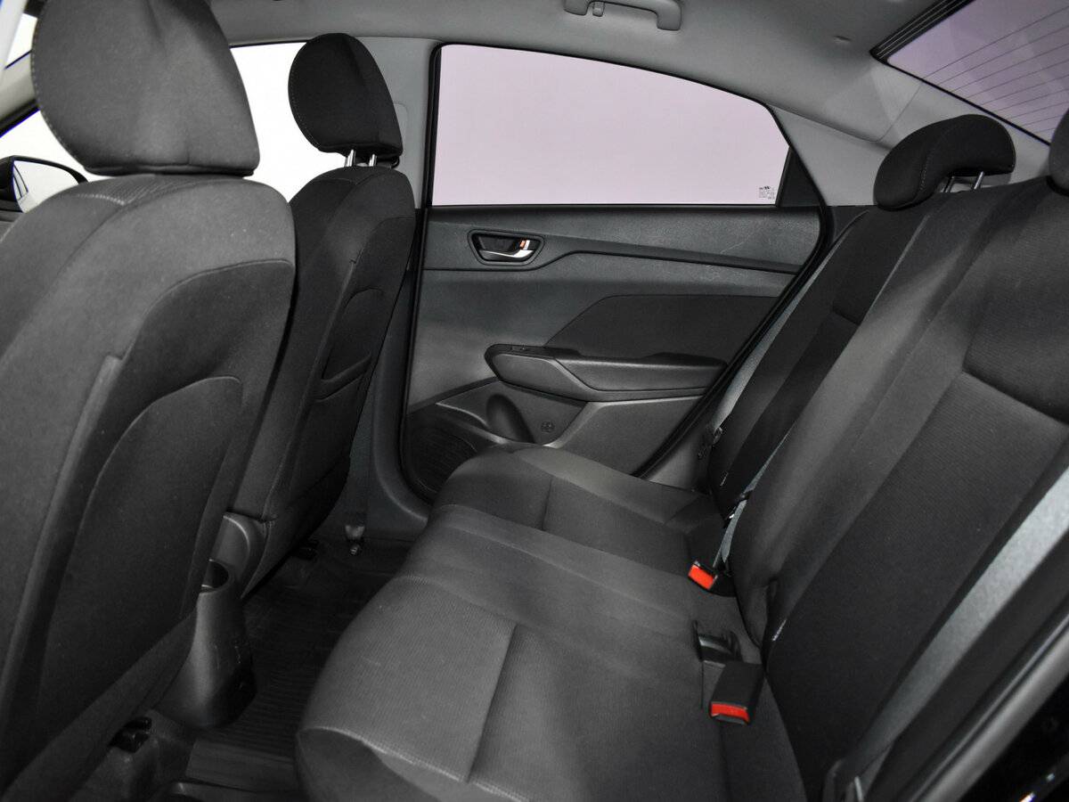 Купить Hyundai Solaris II, 2017, 101 421 км, фото №11