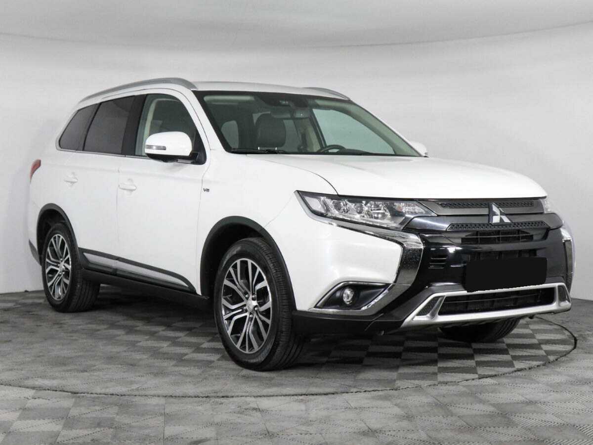 Купить Mitsubishi Outlander, 2018, 138 257 км, фото №3