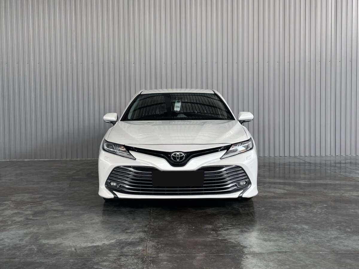 Купить Toyota Camry, 2018, 120 727 км, фото №2