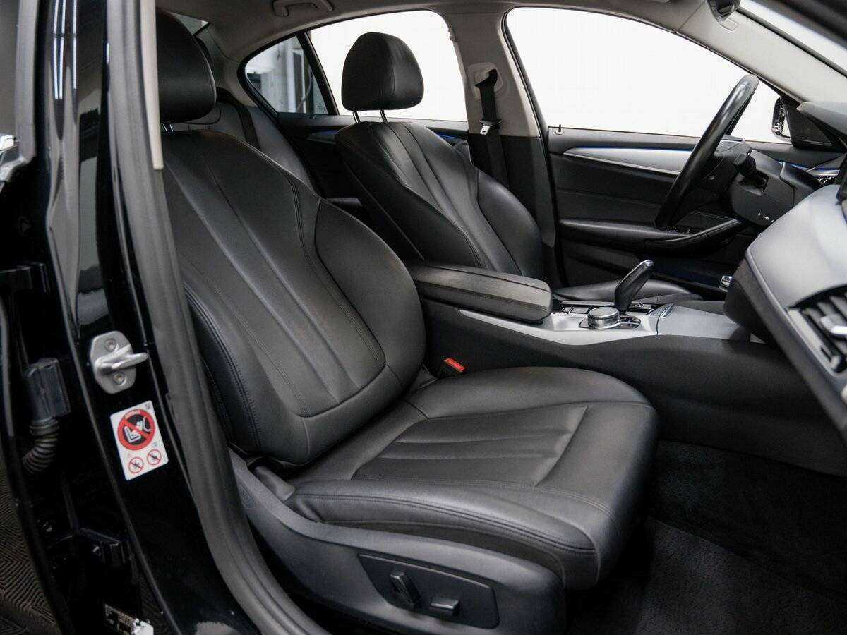Купить BMW 5 серии 520d, 2017, 193 321 км, фото №8