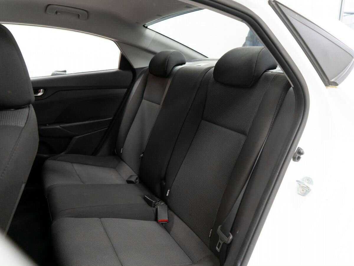 Купить Hyundai Solaris, 2019, 80 089 км, фото №7