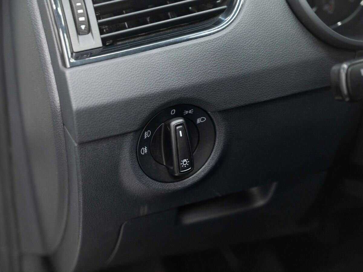 Купить Skoda Octavia, 2019, 90 000 км, фото №18