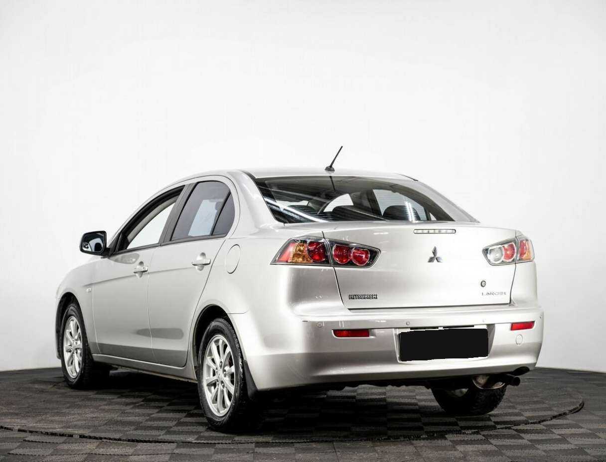 Mitsubishi Lancer