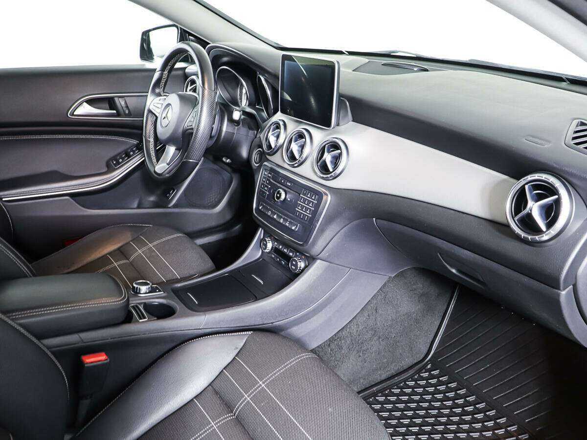 Купить Mercedes-Benz CLA 200, 2015, 152 306 км, фото №9