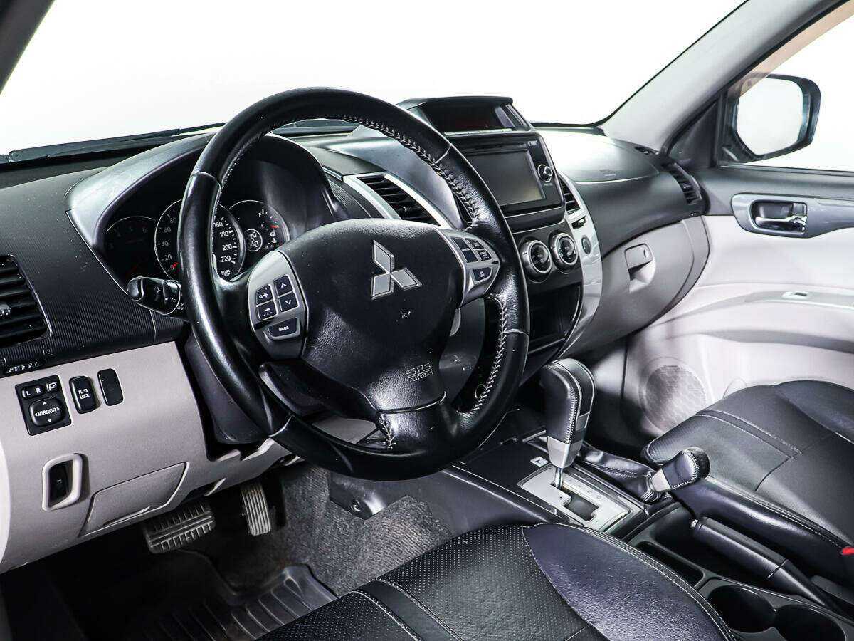 Купить Mitsubishi Pajero Sport, 2014, 134 346 км, фото №12